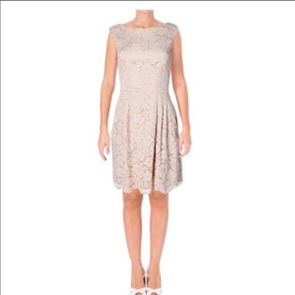 Vince Camuto Dresses & Skirts - Vince Camuto Pink Lace Dress